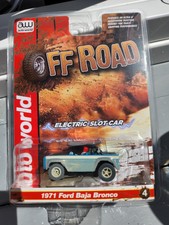 Auto World X-Traction - Off Road - 1971 Ford Baja Bronco - Blue