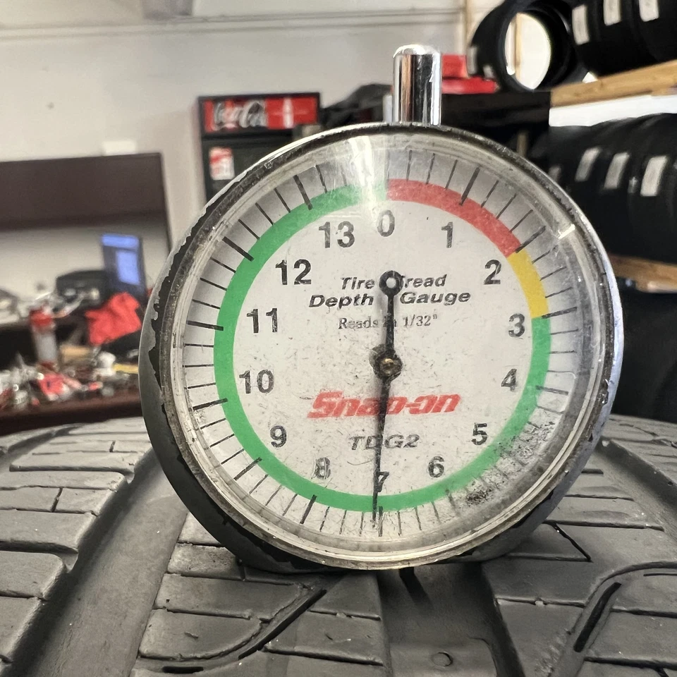 1 Neumático Pirelli Cinturato P7 Toda Temporada RunFlat BMW 225/40R18 92H Sin Parche Foto 4 de 4