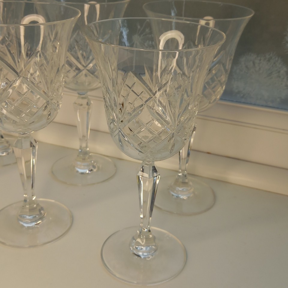 6x Zawiercie Cut Crystal Wine Glasses 18.75cl 17cm Height Clear Glass