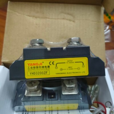 1PC NEW FIT FOR Industrial grade solid-state relay YHD3200ZF (200A/440V)