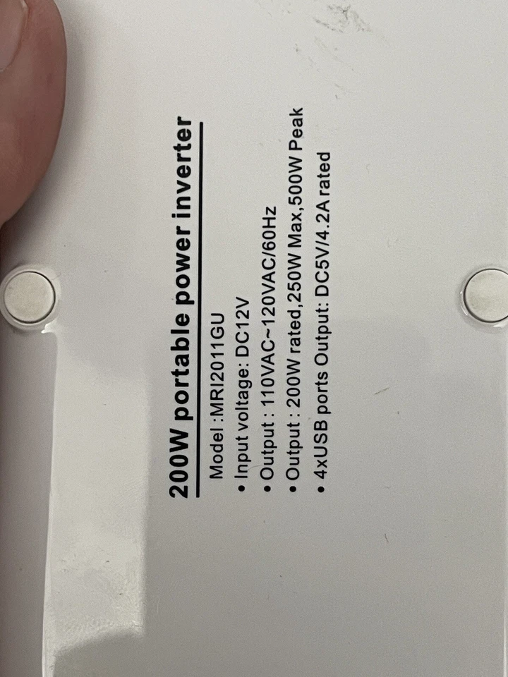 Bestek International 200W Travel Adapter & Power Converter ~ USB ~ - Image 4 of 4