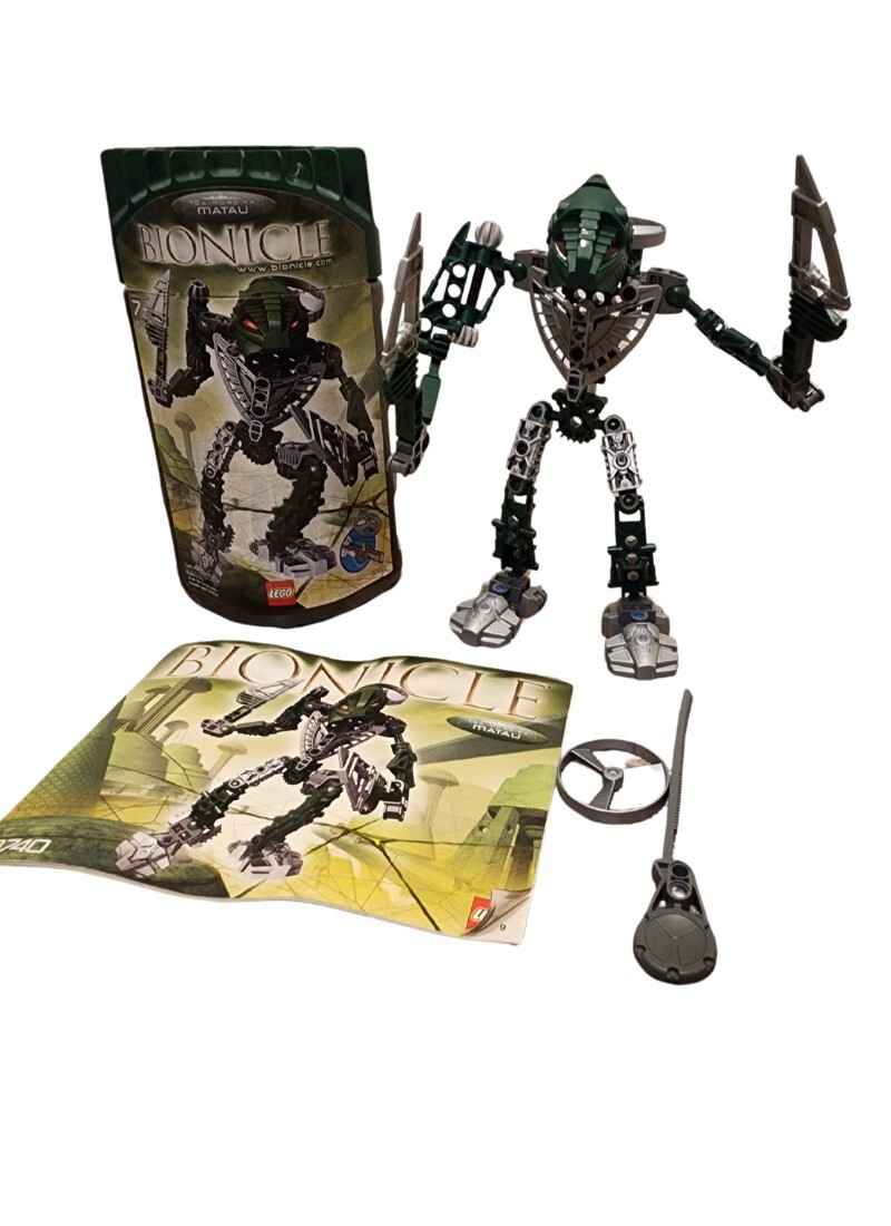 LEGO Bionicle Matau Hordika Complete With Instructions And