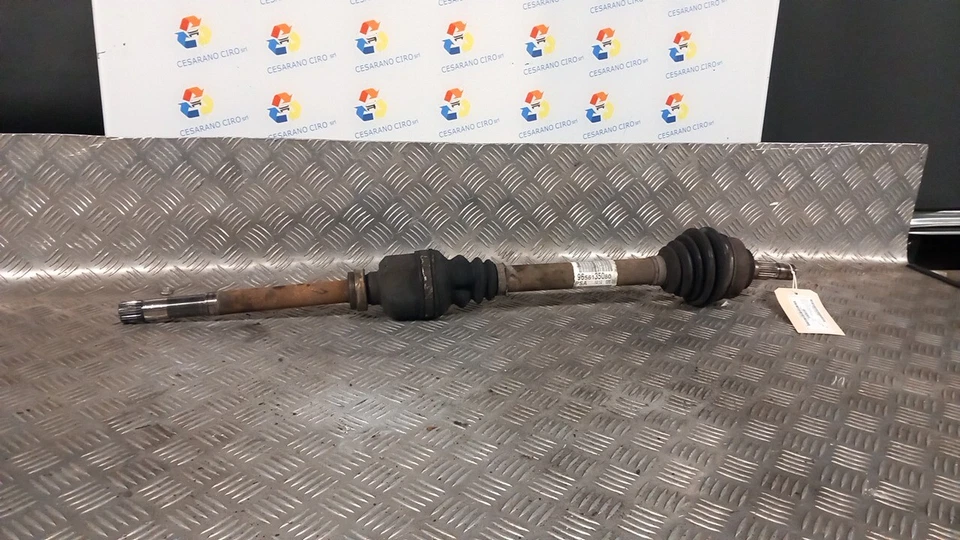 Halbe Welle Ant. Compl. Dx. / P / Nabe 82MM 3273KR CITROEN C3 Picasso ( - Bild 2 von 3