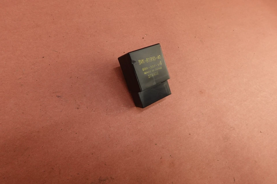 Interruptor de relé de bomba de combustible y gas Yamaha FJ09 FJ 09 2015 15-16 Foto 3 de 4