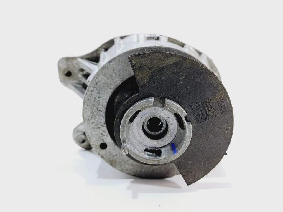 MONTAGE MOTEUR Mercedes-AMG 2019 A2132400500 / 2132400500 - Photo 4/4