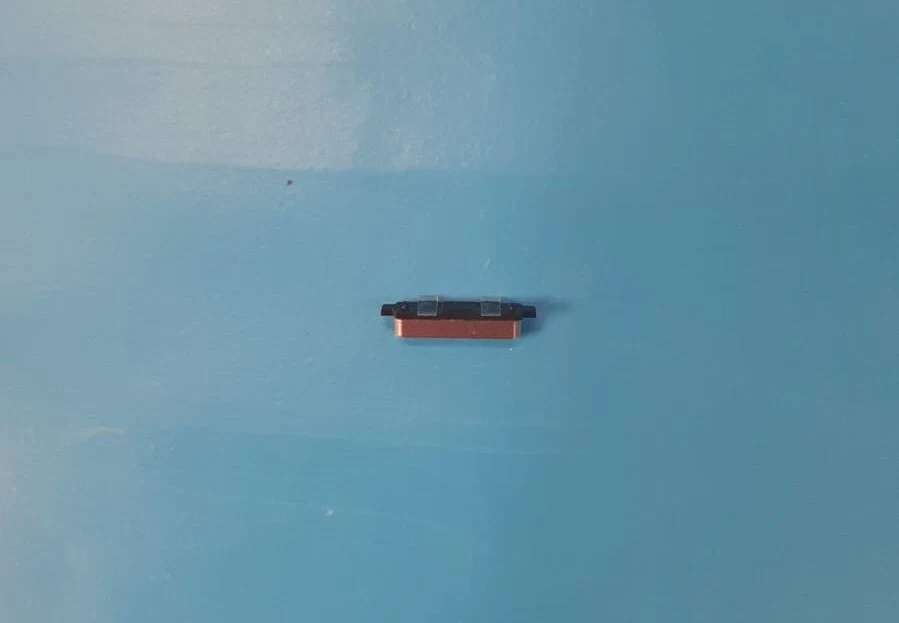 SAMSUNG TASTO ASSY KEY-SIDE SILVER (GH98-35921A) PER GALAXY S6 SM-G920F - Immagine 3 di 4