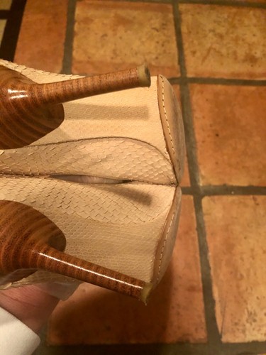 Zapatos de salón puntiagudos Narciso Rodríguez Beige Bronceado 100 % Pitón Piel Cuero Talla 9 - Imagen 10 de 12