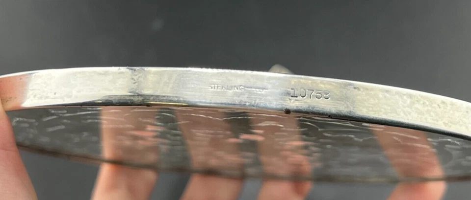  STERLING OVERLAY TRIVET TRAY WITH LILY DESIGNS - NO MONOGRAM Foto 3 de 4