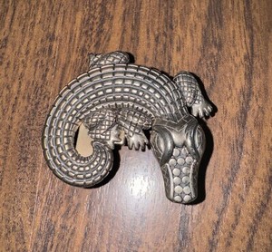 Crocodile Buckle Silver Tone
