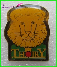 Pin's Animal ZOO de THOIRY avec un Lion   #837