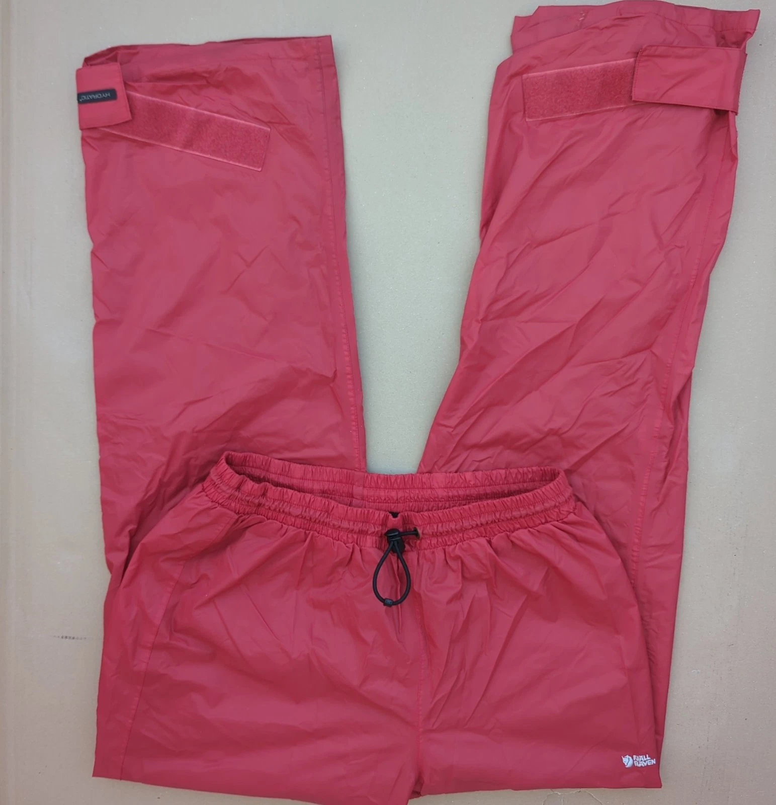 Fjalrraven Men's Rain Pants Size Medium Sweatpants For Hiking Fishing Camping
Opens in a new window