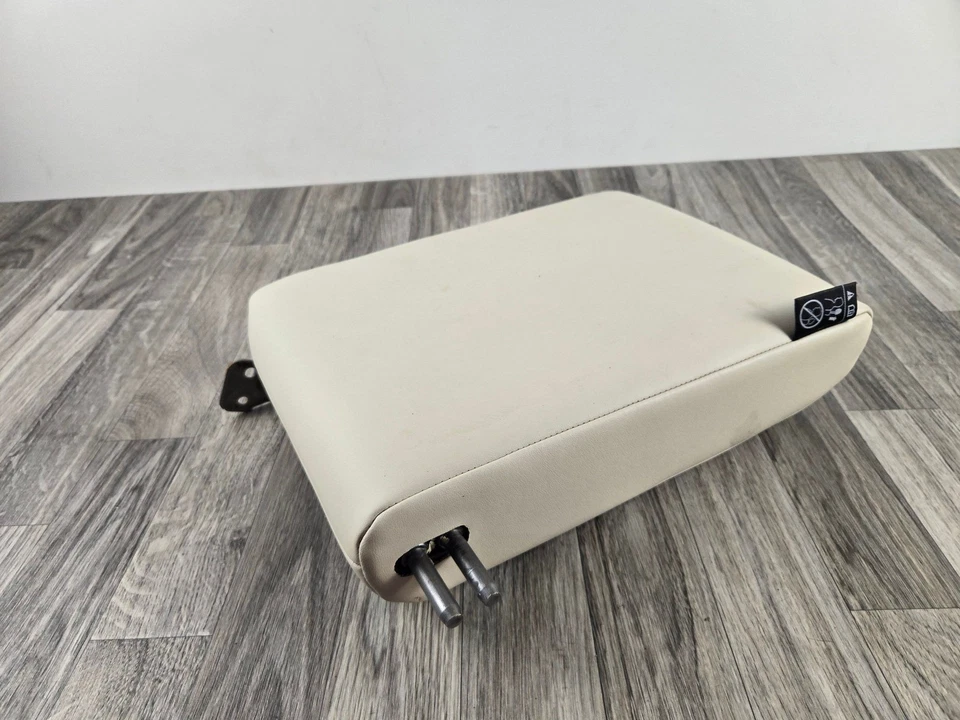 Задний подстаканник второго ряда Infiniti Qx60 21-24 подлокотник в сборе песок изготовитель оборудования - Изображение 4 из 4