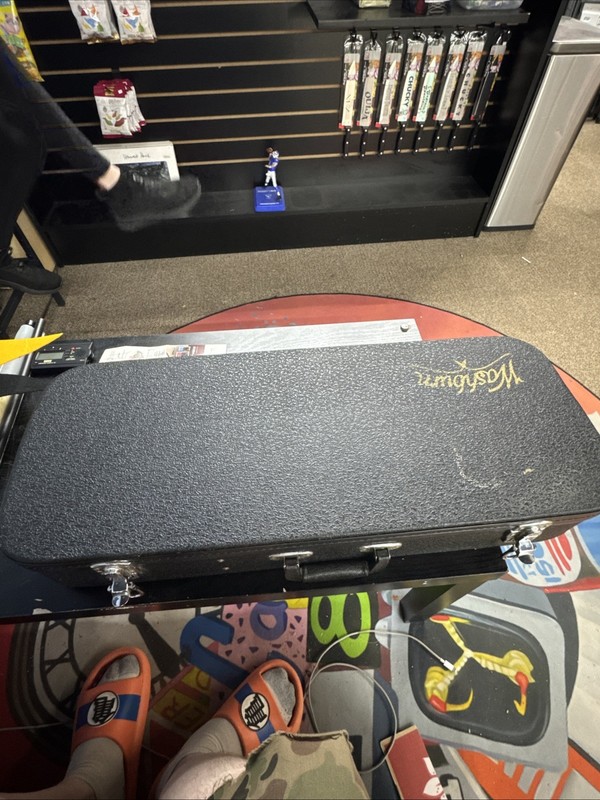 Washburn MC92 F Style Mandolin Hardshell Case