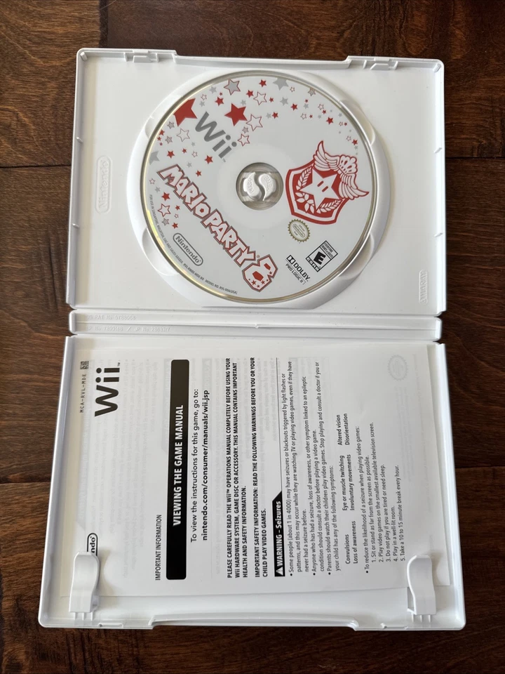 Lote de Mario Party 8 y Super Smash Brothers Foto 3 de 3