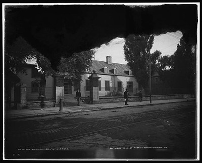 Chateau de Ramezay,galleries,museums,buildings,Montreal,Quebec,Canada,c1900