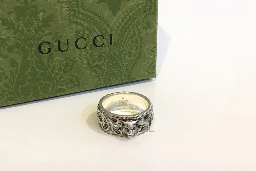 Bague Gucci tête de chat argent logo GG accessoires US9 20 S état