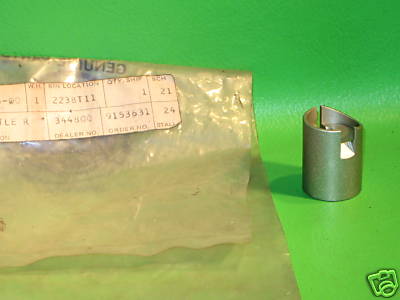 YAMAHA YCS1 YCS1C CS3C CS3B THROTTLE VALVE #2 R NOS OEM - Bild 1 von 1