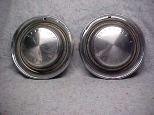 1972 73 CRYSLER HUBCAPS