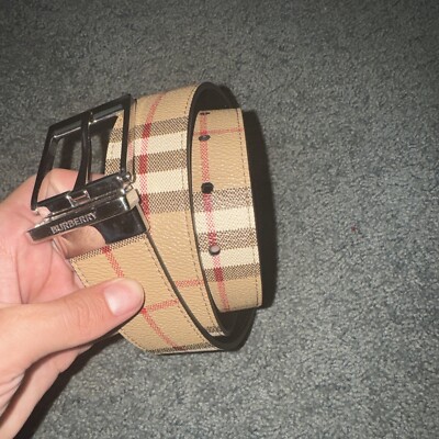 Burberry Reversible Check Beige Belt $510 Size 80/32