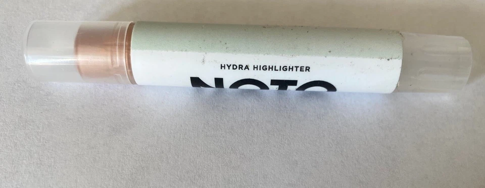 NOTO Botanics - Barra iluminadora Hydra orgánica (cara + cuerpo) 0,07 OZ Foto 3 de 4