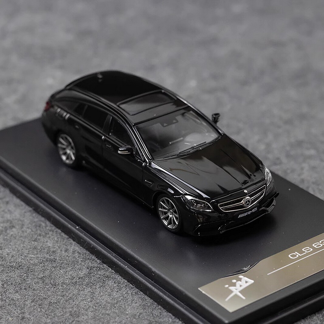 KM 1/64 Mercedes-Benz CLS 63 AMG Shooting Brake Black Diecast Car