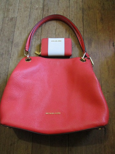 Vintage Michael Kors Umhängetasche rot Kiesel Leder Damen sehr schön!