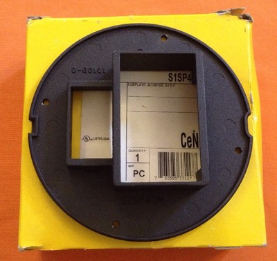 HUBBELL S1SP4IM SUBPLATE, 4U INFINE, D-60101 CEN SYS 1 NIB OUTLET PLATE SUB 