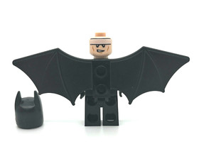 Batman black wings DC Lego Minifigure Arkham Asylum Breakout 10937