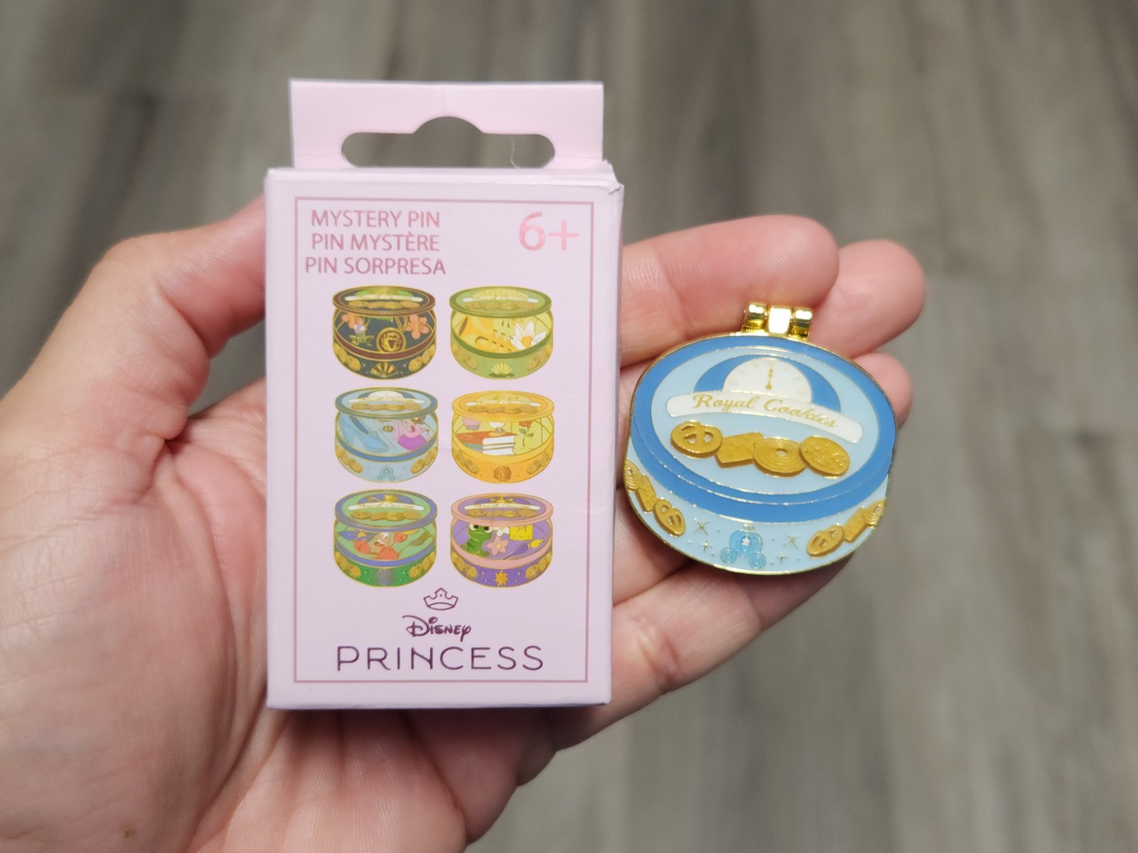 Loungefly Disney Princess Royal Cookies Cinderella Hinged Pin 2025