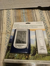 Oregon Scientific Wireless Indoor Outdoor Thermometer + Dual Alarm Clock 