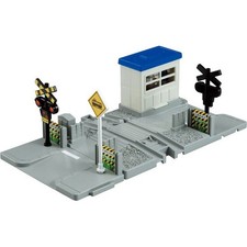 Takara Tomy Tomica Plarail Accessory J-18 Small Road Crossing Playset Japan