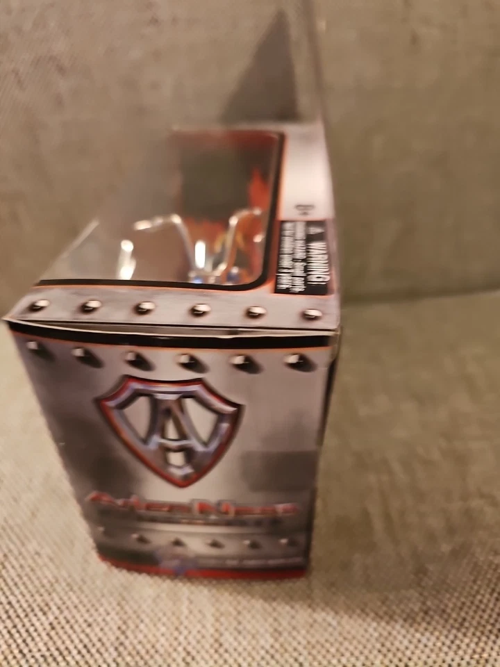 Arlean Ness Motorcycle Iron Legends Die-Cast Replica 1/18 Scale Sealed - Image 3 of 4