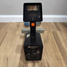 METROTECH MODEL 810 RECEIVER PIPE / CABLE LOCATOR