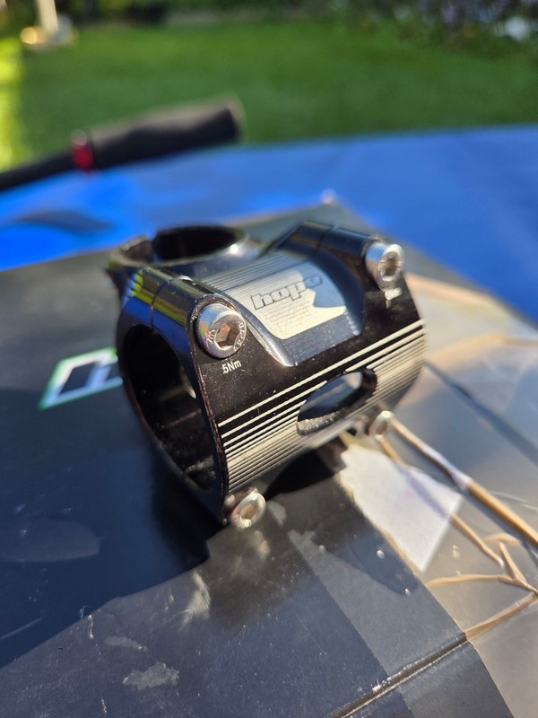 hope am stem black 35mm clamp 35mm lenght ti screws