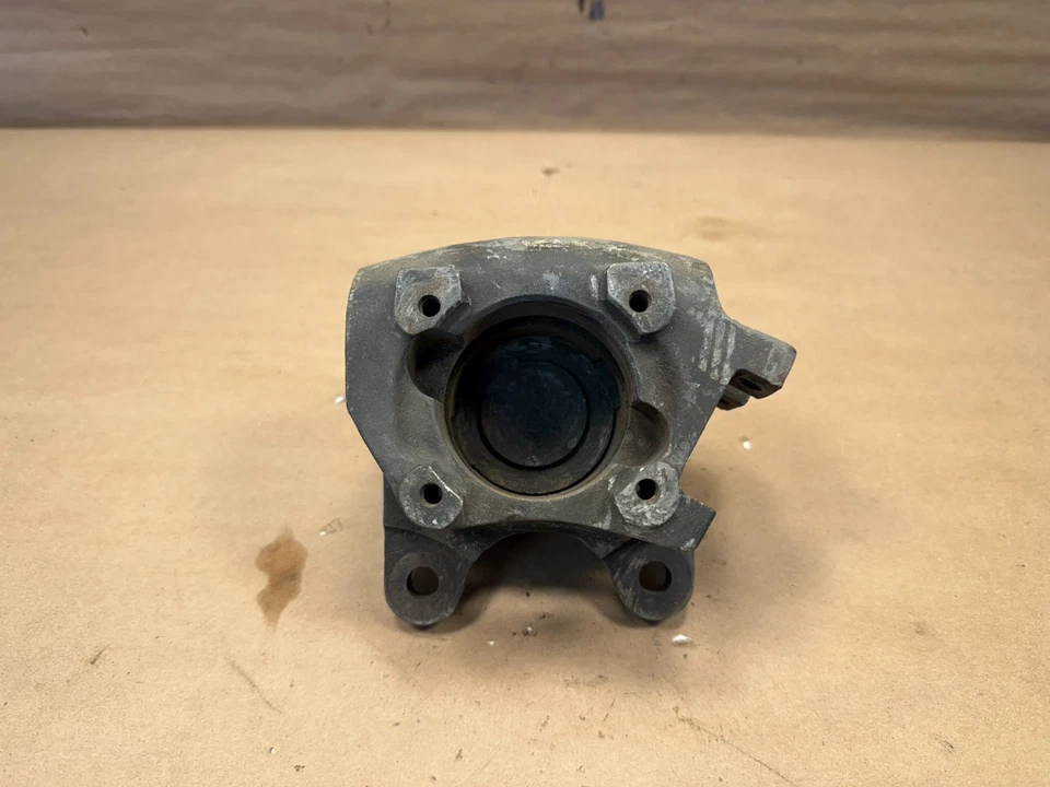 Pinza de freno trasera derecha Jaguar XK150 DUNLOP 1-1/2 pulgadas Foto 3 de 4