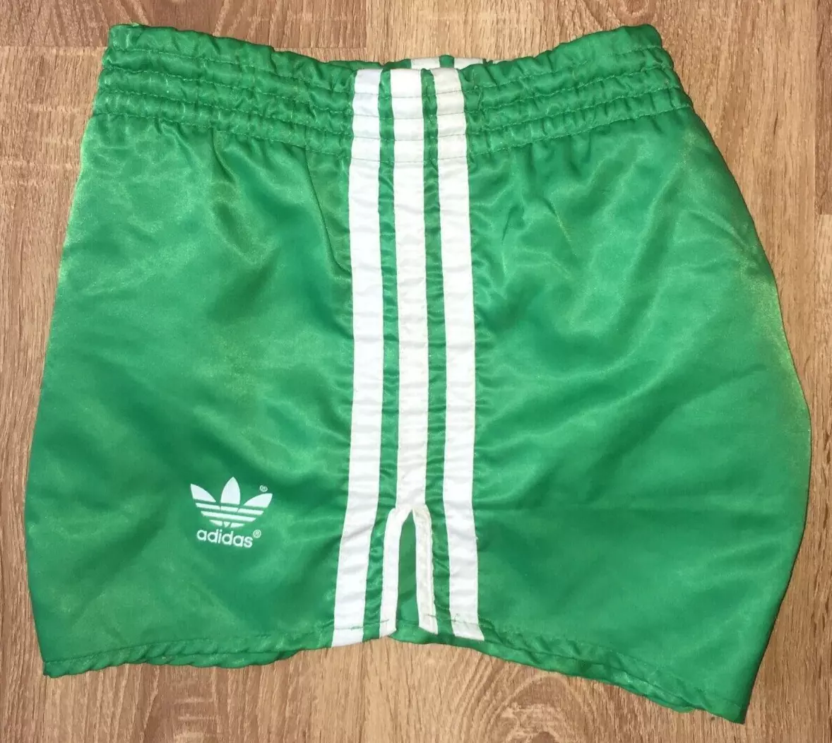 sección Condimento Engaño Adidas vintage 80s West Germany Green Ireland Style Nylon shorts size D5  (S) | eBay