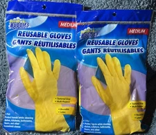 SET OF 2 Scrub Buddies Medium Size Reusable Gloves Multi Purpose Latex Text Grip