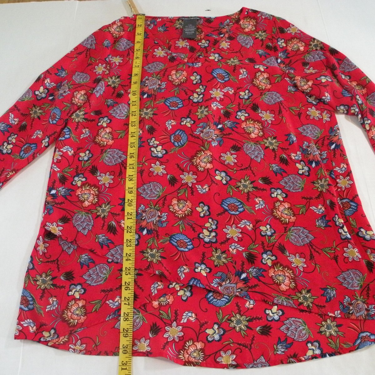 Chelsea & Theodore Long Sleeve Large Blouse Red Floral Pattern V