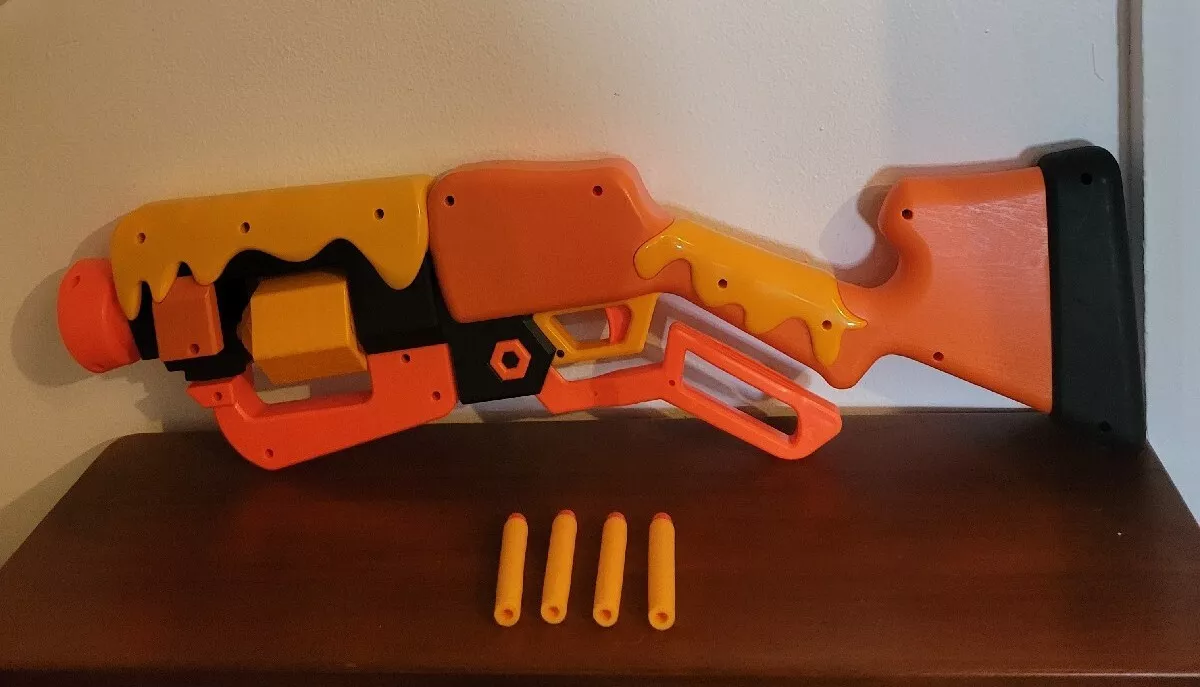 NERF ROBLOX Adopt Me Bees Lever Action Dart Blaster Gun *includes