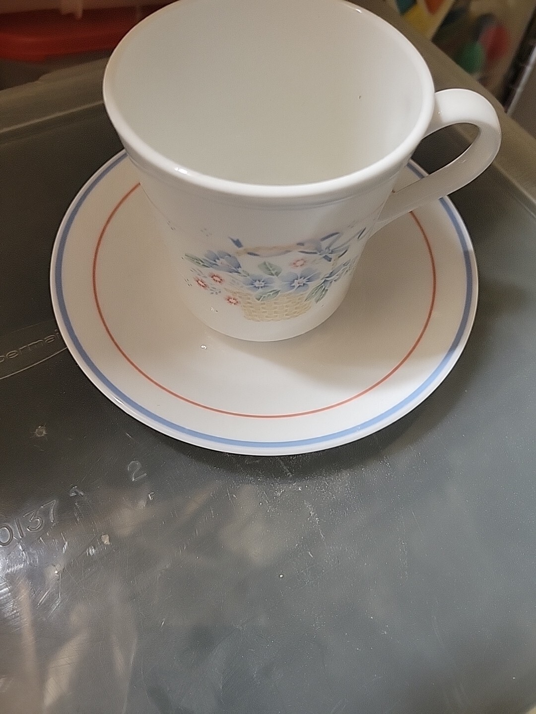 Corelle vintage Country Cornflower Coffee Tea Cup/Mug W/ saucer Basket  Flowers