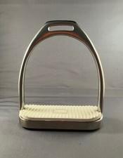 Stainless Steel Fillis Stirrups with Rubber Pad Pair  4 3/4" - 19 