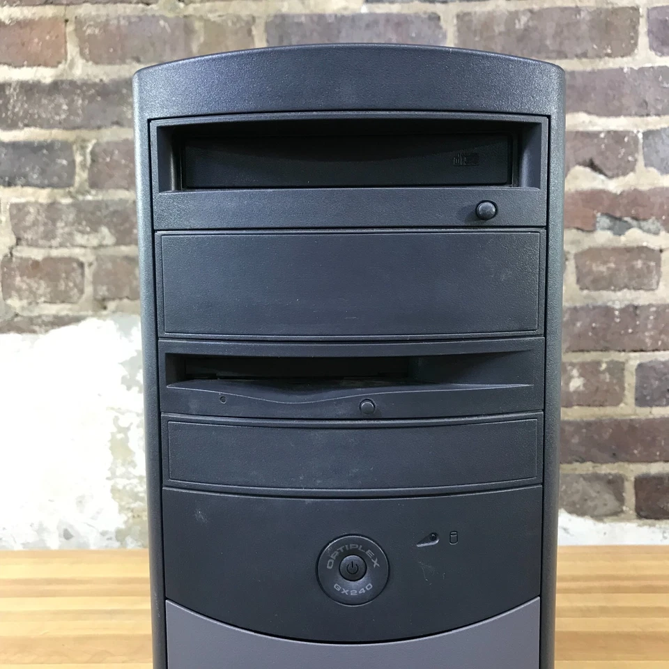 Dell OptiPlex GX240 Pentium 4 1.80GHz 512MB RAM No HDD - (Retro Gaming PC) - Image 3 of 4