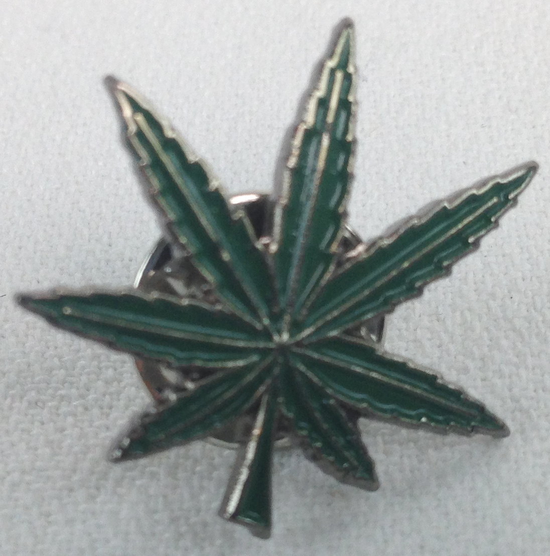 MARIJUANA - WEED - HEMP - POT - CANNABIS - UK Imported Enamel Lapel Pin ...