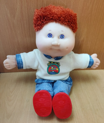 Vintage 1995 Cabbage Patch Boy Puppe rote flache Haare Stil Original Outfit Mattel