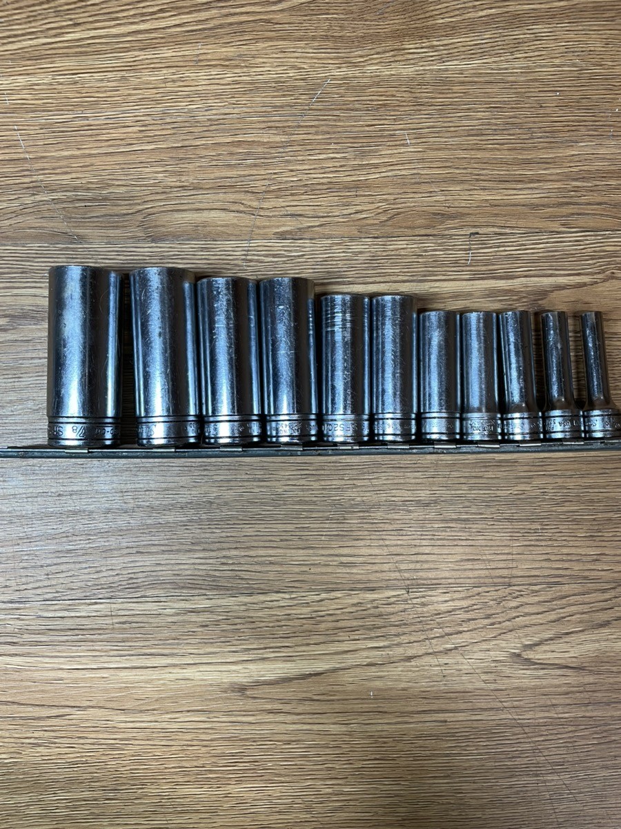 Picture 2 of 4