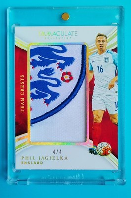 2017 Panini Immaculate Soccer Phil Jagielka Team Crest Patch 4/4