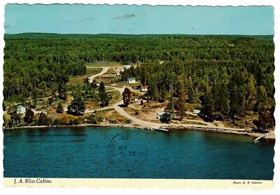J.A. Bliss Cabins - Vermilion Lake - Mine Centre Ontario Canada Postcard