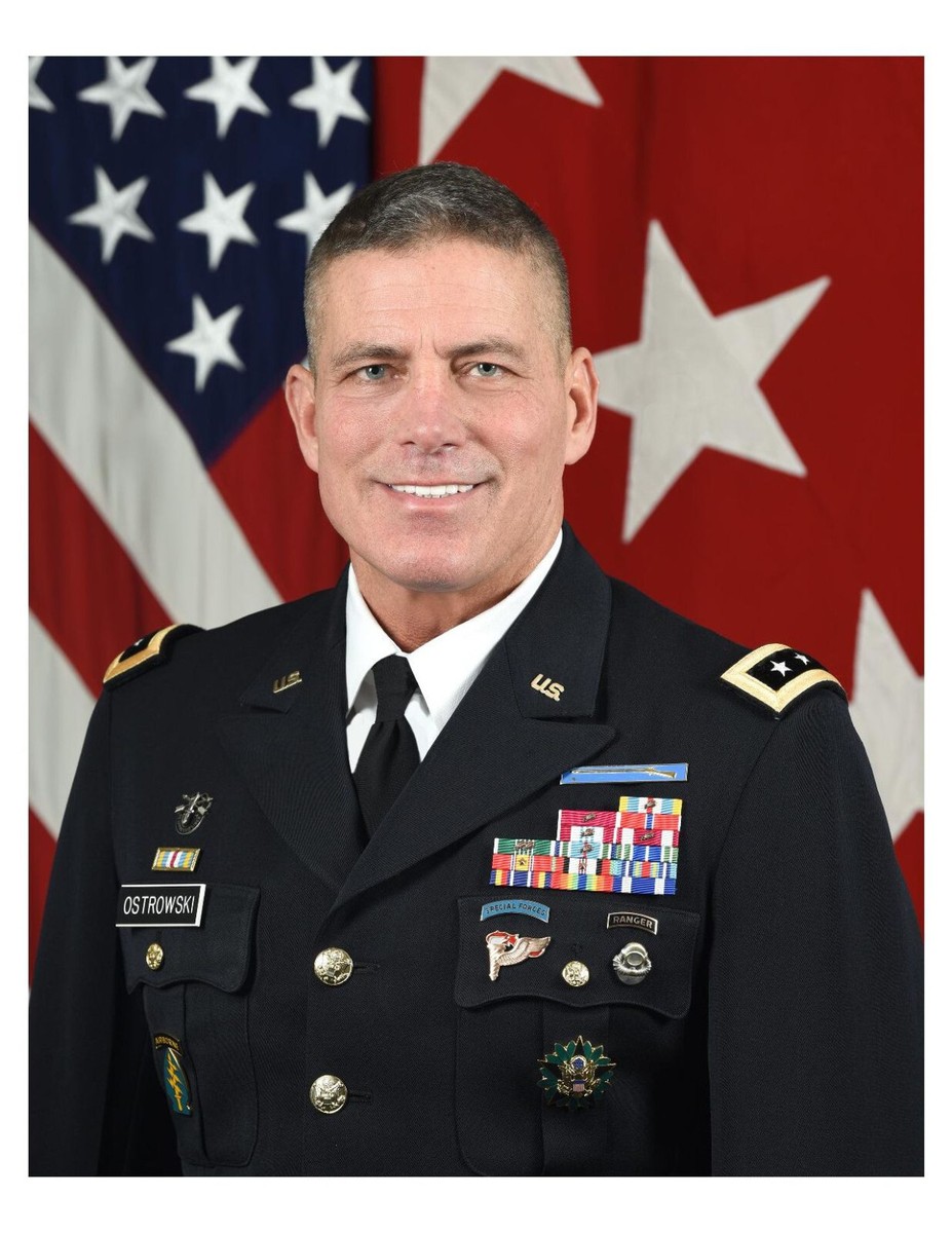 United States Army General Paul Ostrowski 8x10 Portrait Photo