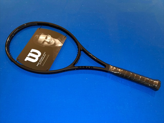 federer racket grip size