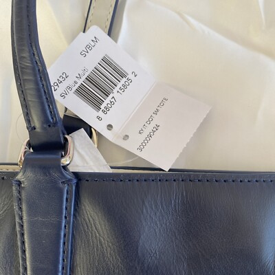 COACH トートバッグ ネイビー/ホワイト COACH トートバッグ ネイビー/ホワイト COACH ロゴ入りトートバッグ